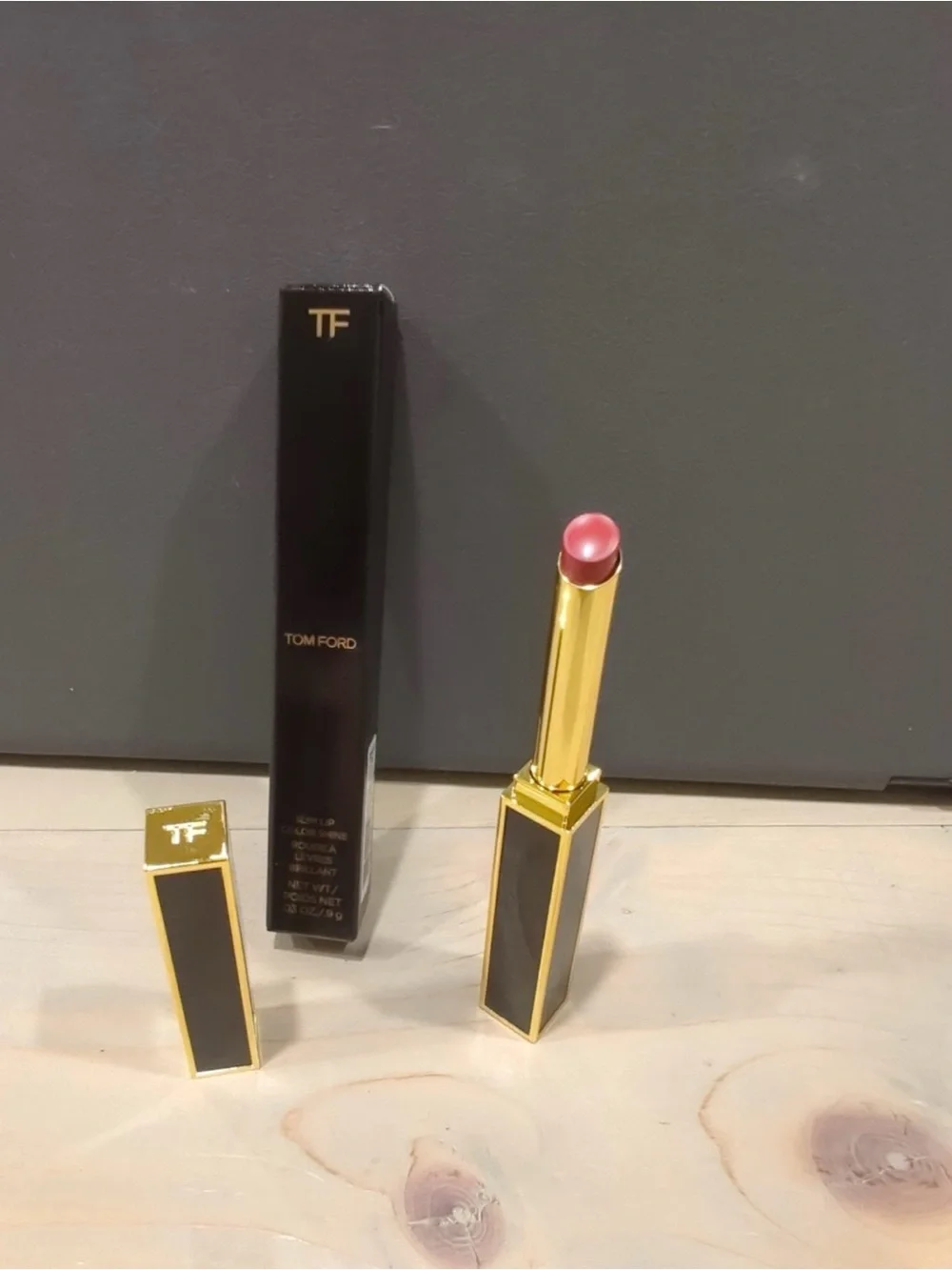 Tom Ford Slim Lip Color Shine 0.9g Shade 153 Velvet Tux NIB